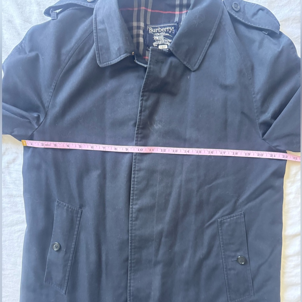 Authentic Vintage Burberry Navy Trench Coat Mens 42 Women’s 12/14 - Picture 3 of 12